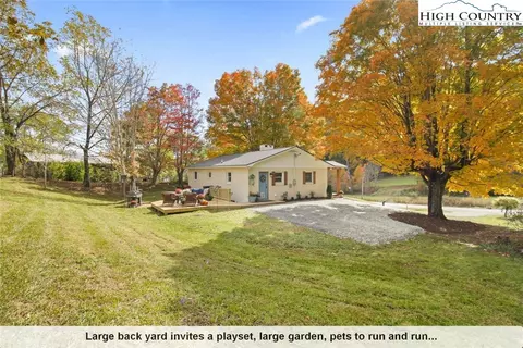 8993 Nc Highway 194, Todd, NC 28684 photo 13