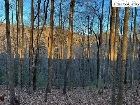 Tbd Lotus Hill, Deep Gap, NC 28618 photo 4