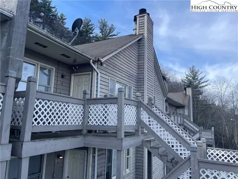 200 Pilgrims Way #13, Boone, NC 28607