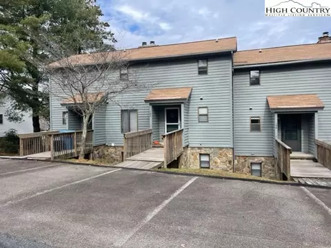 160 Chase Hill Dr #1-O-4, Boone, NC 28607