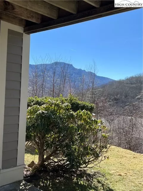 View/Area - 1355 Seven Devils Rd #302, Seven Devils, NC 28604 photo 2 of 2