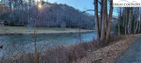 Tbd River Front Ridge Drive, Jefferson, NC 28640