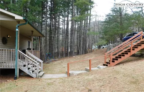 194 Charles St, Boone, NC 28607 photo 6
