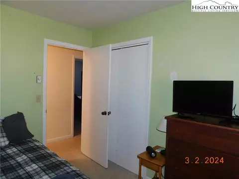 194 Charles St, Boone, NC 28607 photo 23