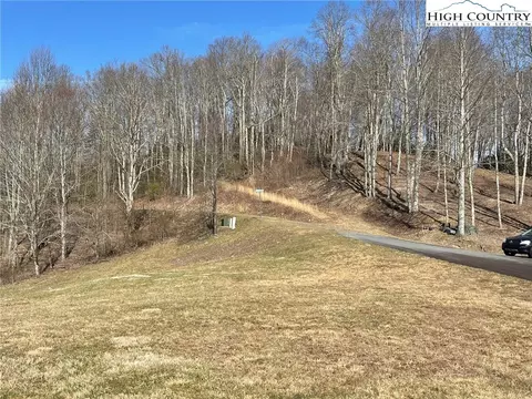 8 Jackson Ridge Rd, Boone, NC 28607 photo 11