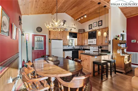 Kitchen - 117 Pond Creek Rd, Beech Mountain, NC 28604 photo 1 of 4