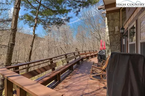 View/Area - 117 Pond Creek Rd, Beech Mountain, NC 28604 photo 1 of 8
