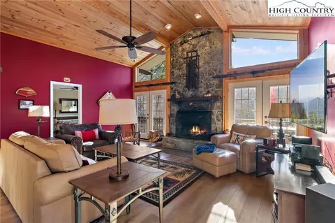 Living - 117 Pond Creek Rd, Beech Mountain, NC 28604 photo 1 of 8