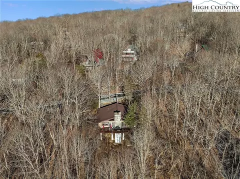 View/Area - 117 Pond Creek Rd, Beech Mountain, NC 28604 photo 7 of 8