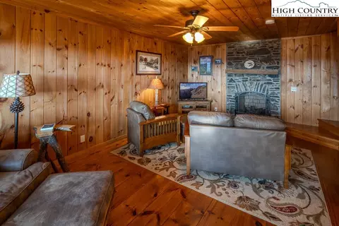 Living - 833 Tomahawk Dr, Todd, NC 28684 photo 7 of 8