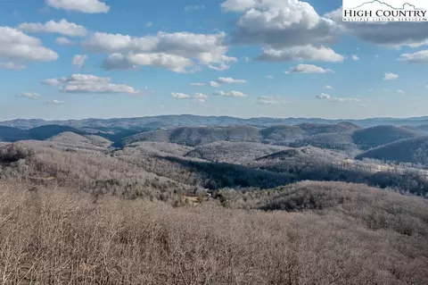 View/Area - 833 Tomahawk Dr, Todd, NC 28684 photo 9 of 10