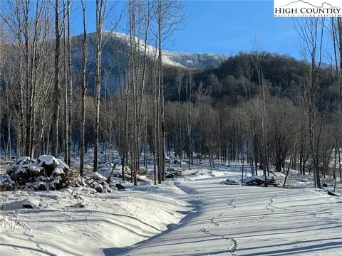 Tbd Up The River Drive, Creston, NC 28693