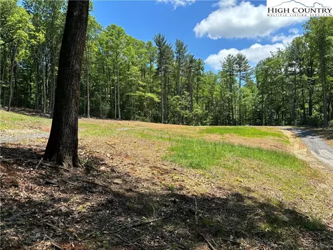 tbd Summit Rd, Purlear, NC 28665 photo 3