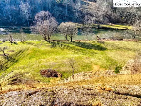4 Hidden Mountain Lane, Crumpler, NC 28617
