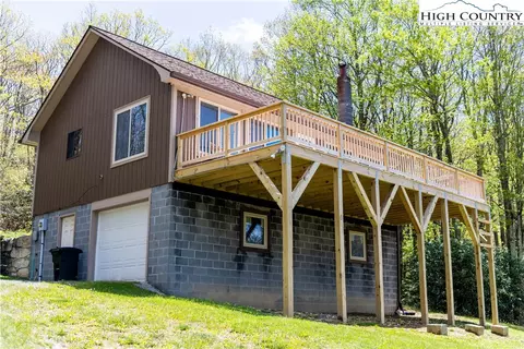491 Old Mountain Rd, Banner Elk, NC 28604