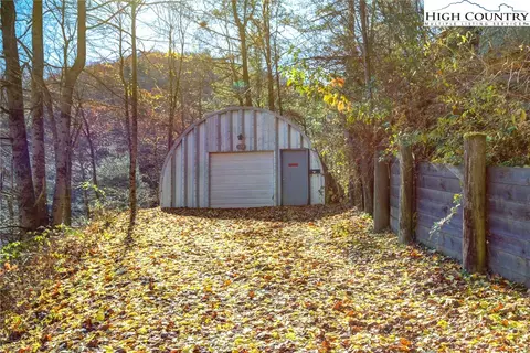 127 Edna St, Boone, NC 28607