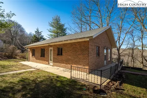 459 Sampson Rd, Boone, NC 28607 photo 7