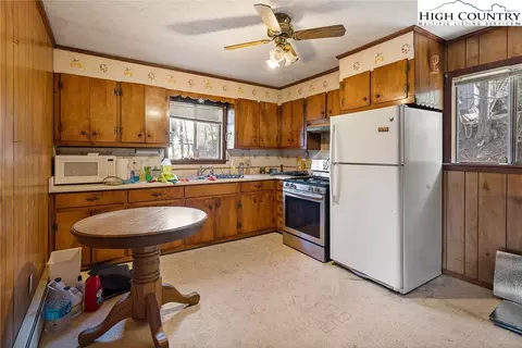459 Sampson Rd, Boone, NC 28607 photo 17