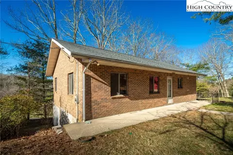 459 Sampson Rd, Boone, NC 28607 photo 6