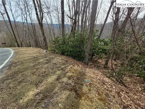 1138 Pine Ridge Rd, Beech Mountain, NC 28604 photo 4