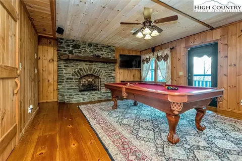 Living - 1177 Tomahawk Dr, Todd, NC 28684 photo 9 of 12
