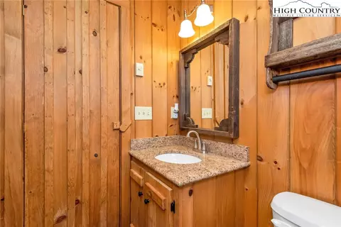 Bath - 1177 Tomahawk Dr, Todd, NC 28684 photo 3 of 4