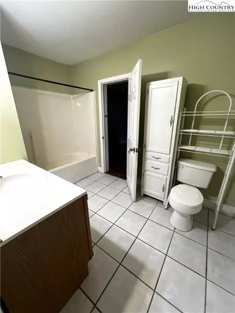 159 G St, Lansing, NC 28643 photo 20