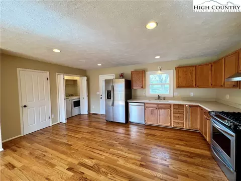 140 Hazel St, Boone, NC 28607 photo 11