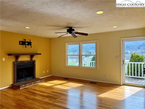 140 Hazel St, Boone, NC 28607 photo 10