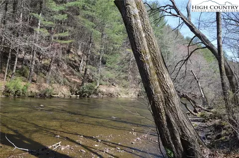 lot Apt 9 River Walk Dr, Sparta, NC 28675