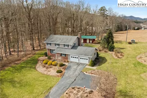 Exterior - 580 Cedar Ln, Boone, NC 28607 photo 4 of 14