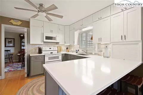 Kitchen - 580 Cedar Ln, Boone, NC 28607 photo 5 of 5