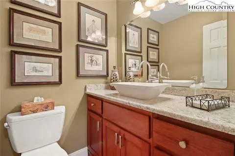Bath - 580 Cedar Ln, Boone, NC 28607 photo 1 of 4