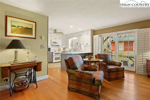 Living - 580 Cedar Ln, Boone, NC 28607 photo 5 of 7
