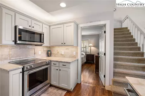 Kitchen - 298 Tree Top Rdg, Boone, NC 28607 photo 6 of 6