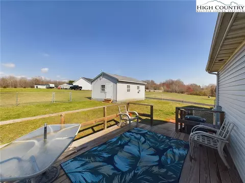 6052 Pointe West Ln, Vale, NC 28168 photo 16