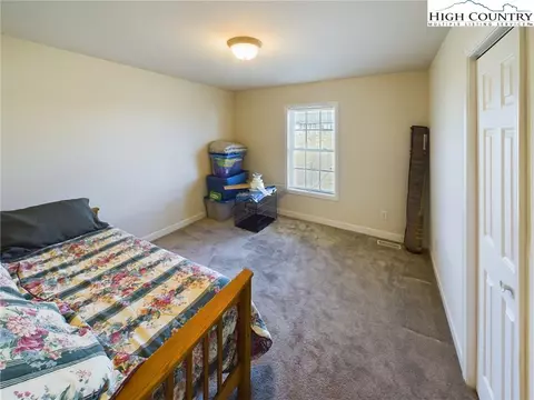 6052 Pointe West Ln, Vale, NC 28168 photo 10