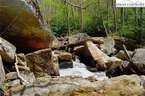 324 Twin Rivers Drive, Boone, NC 28607