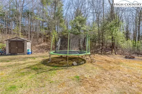 View/Area - 1259 Stony Fork Rd, Deep Gap, NC 28618 photo 4 of 8