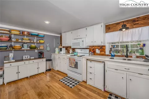 Kitchen - 1259 Stony Fork Rd, Deep Gap, NC 28618 photo 1 of 4