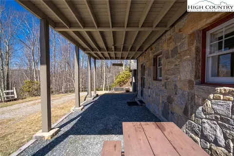 197 Hidden Ln, Boone, NC 28607 photo 6