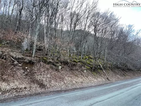 114 116 Slopeside Rd, Beech Mountain, NC 28604 photo 1