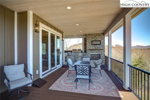 213 Mitchells Gorge, Roaring Gap, NC 28668 photo 6