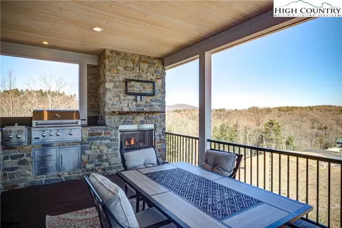 213 Mitchells Gorge, Roaring Gap, NC 28668 photo 7