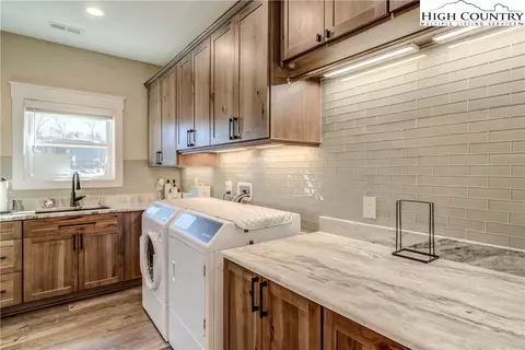 213 Mitchells Gorge, Roaring Gap, NC 28668 photo 21