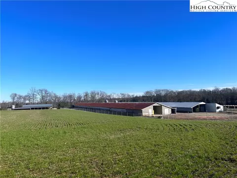 5441 Crater Rd, Hamptonville, NC 27020