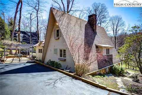 1253 Ridge Rd, Roaring Gap, NC 28668 photo 9