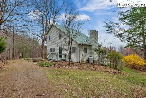 1100 Wagon Rd, Warrensville, NC 28693