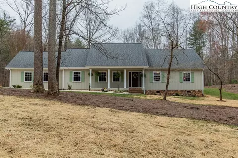 244 Old Farms Rd, Wilkesboro, NC 28697