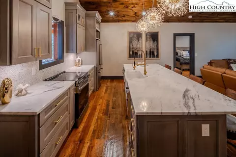 Kitchen - 205 Upper Grouse Ridge Rd, Beech Mountain, NC 28604 photo 4 of 5